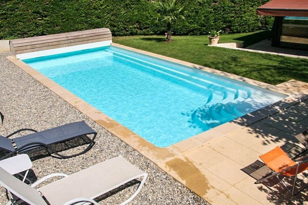 prix piscine coque